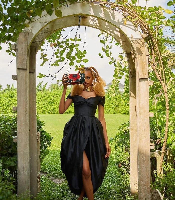 Victoria Dress – Black